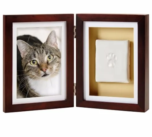 2020 new dog or cat paw print pet souvenir photo frame on the desktop