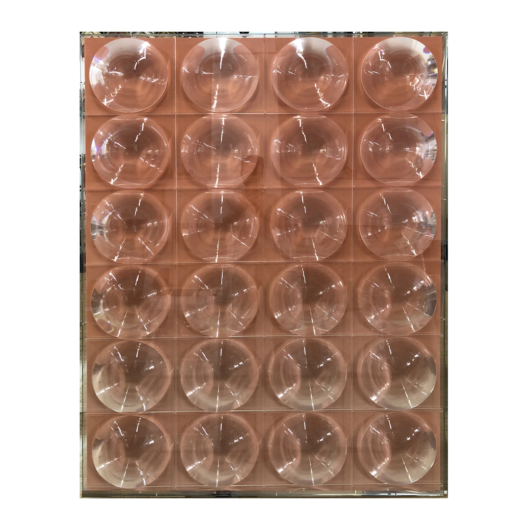 Convex mirror transparent painter in the hotel with painting three-dimensional physical process