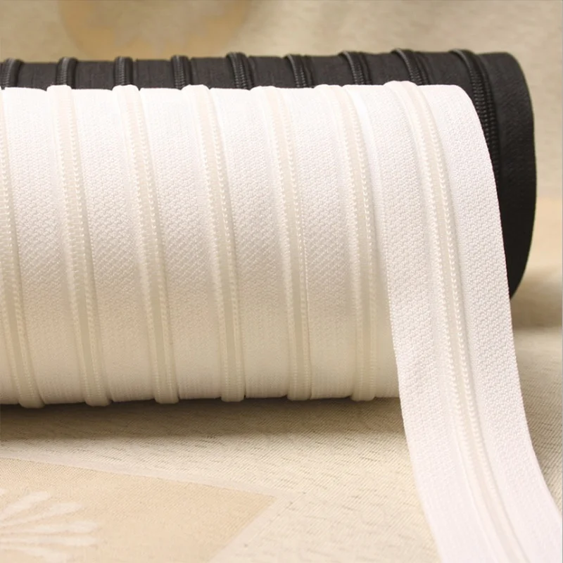 Nylon Zipper Roll for Sewing Upholstery with Metal Sliders