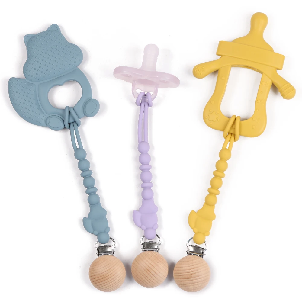 Newsun Eco-Friendly Squirrel Shape Silicone Feeder Baby Suction Bowl Bibs And Bowl Feeding Set With Teether And Pacifier Clip