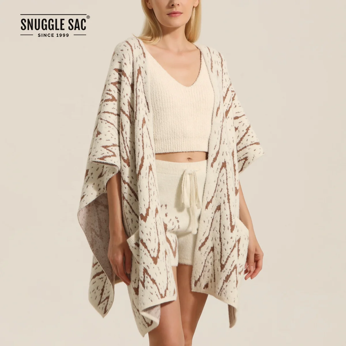 
Snuggle Sac Air Feel Luxury Lounge Wear Women Shawl Nylon Open Front Fashion V Neck Cardigans for Women 