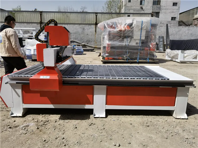 Китайский Лучший драйвер шагового двигателя 3 оси 1325 Atc Cnc маршрутизатор гравировальный станок
