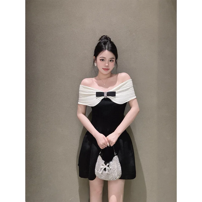 2024 SP autumn and winter new black party dresses white bow sweet thin elegant knitted casual dresses