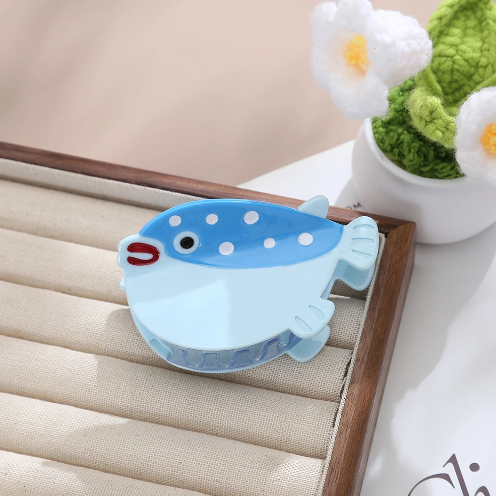 Qiyi Wholesale New Design Funny Aquatic Organism Hair Claw Acetate Cellulose Fish Hair Claws For Women Girls