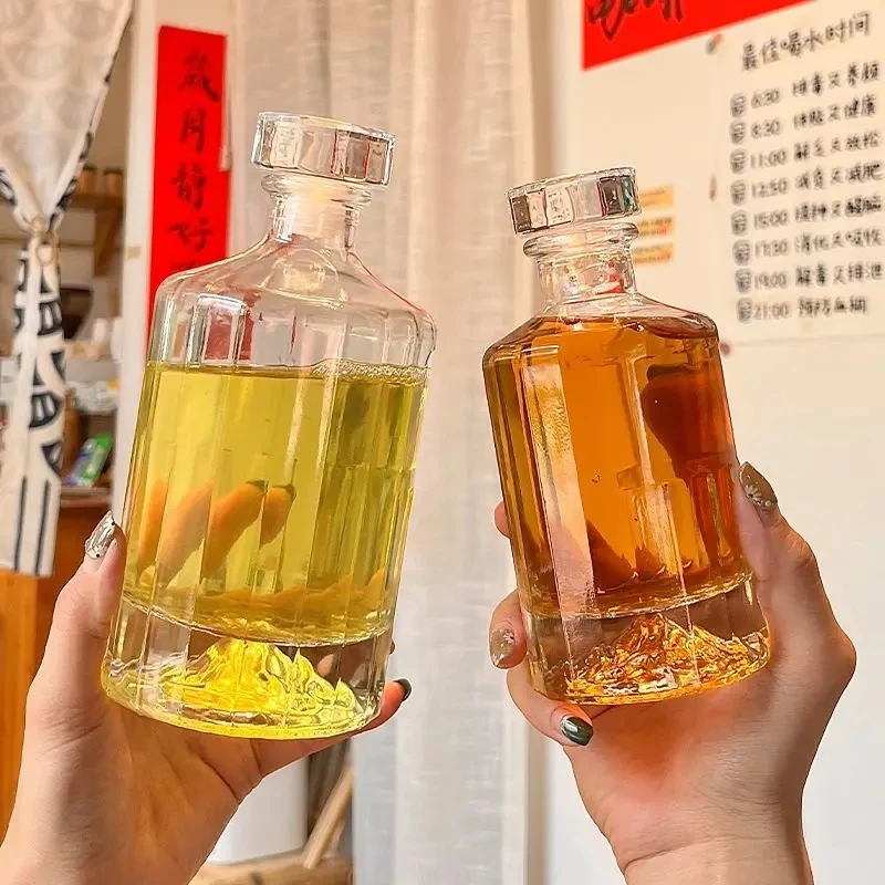 wholesale wine bottle 100ml 250ml 500ml 750ml 1000ml clear glass bottle cork whiskey vodka brandy gin bottles with Glass lid