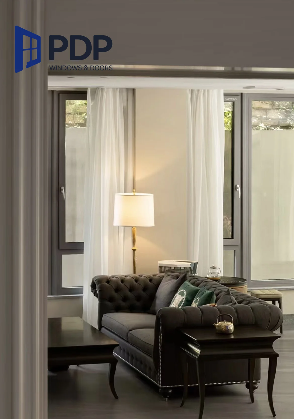 High-Performance Modern Style Hurricane Impact Aluminium Casement Windows Tempered Glass Louver Durable Aluminum Alloy for Home