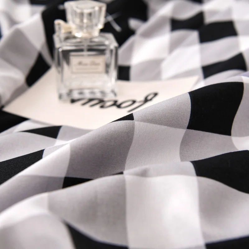 
european style 100% polyester bedclothes with pillowcase quilt cover , bed sheet set , bedding set 