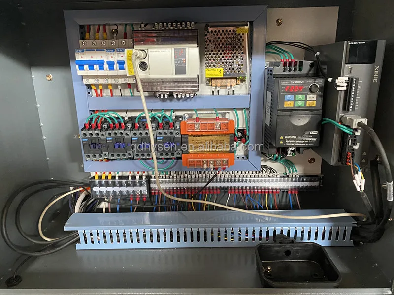 HYSEN brand factory supply full automatic panel table saw wood cutting saw machine MDV8-K computer saw