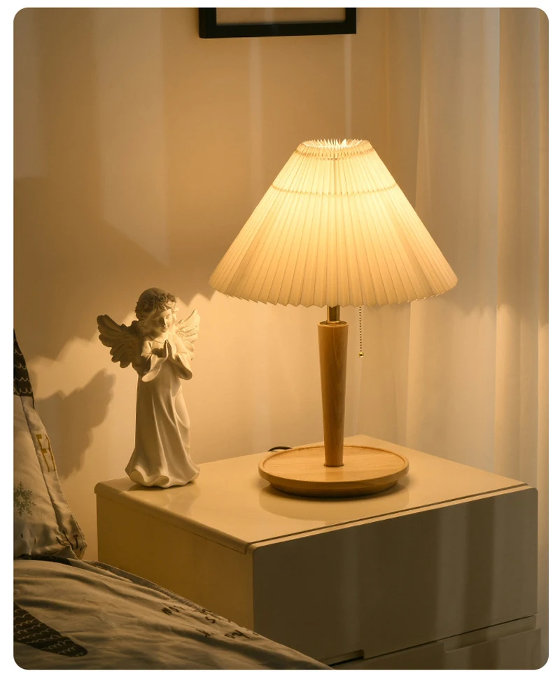 Walnut Solid Wood Table Light Simple Pleated Table Lamps Vintage Bedroom  Nordic Pull Switch Vertical LED Light