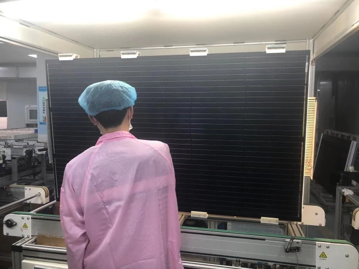 Европейская складская черная солнечная панель 400 Вт 410 Shingled моно солнечные панели Германия