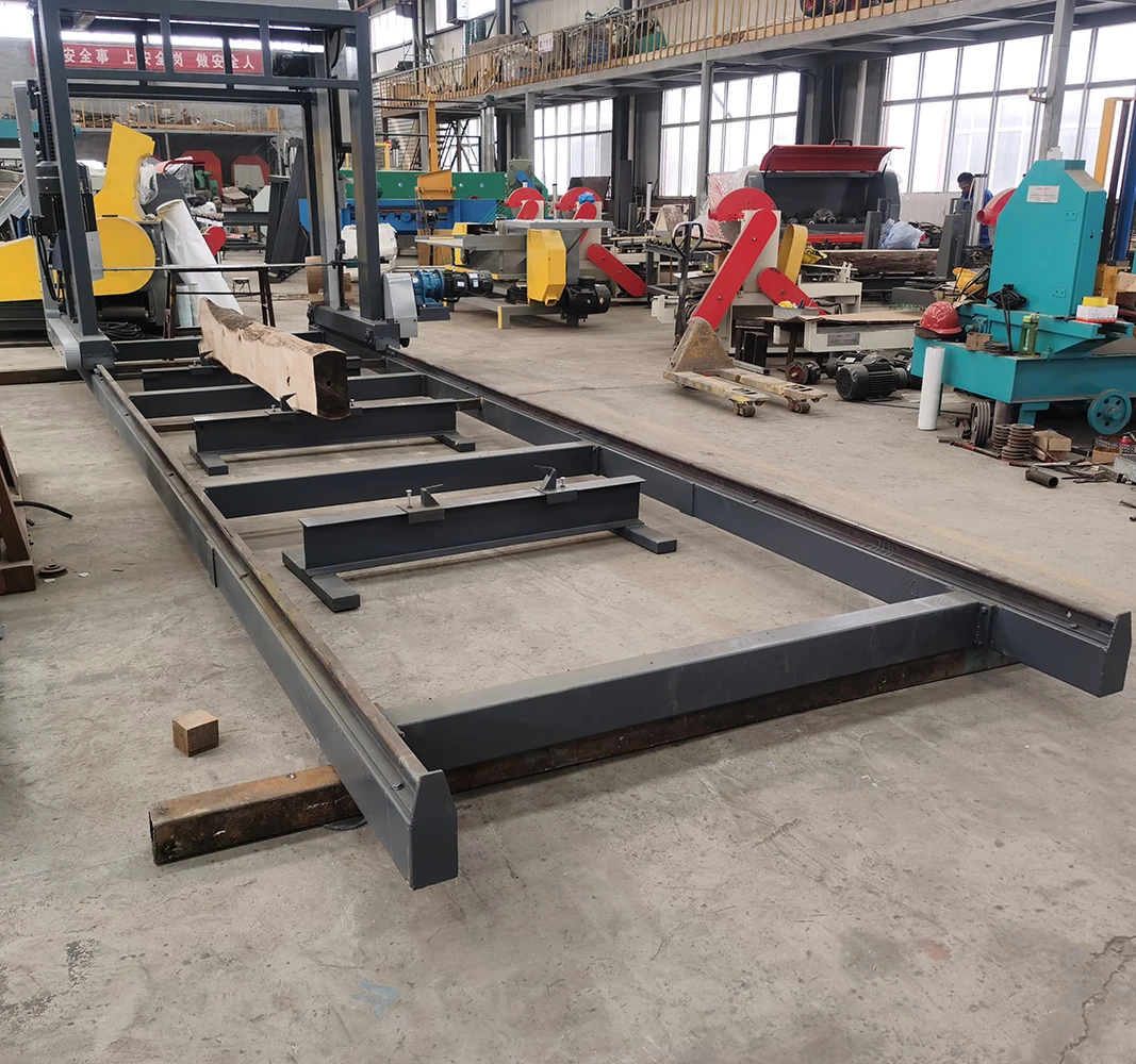 Portable Chain Sawmill Gasoline Horizontal Chainsaws With Massive Bar