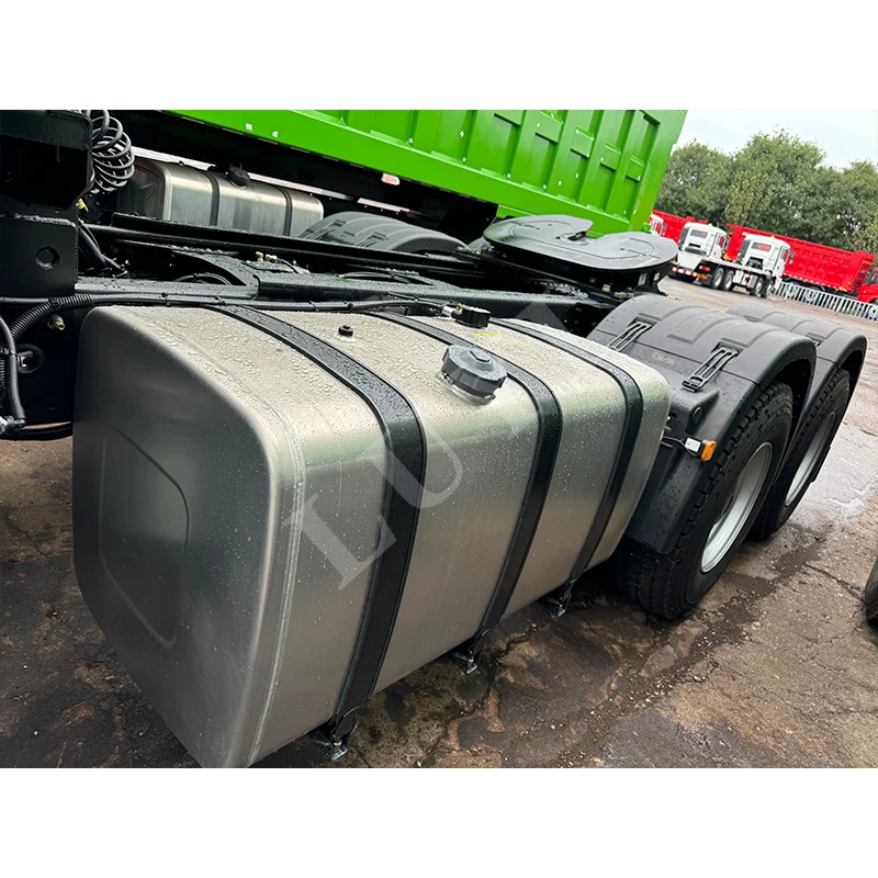 LUYI Made In China New Brand Shacman X3000 6*4 430Hp Euro2 Euro5 Weichai Engine Light Tractor Truck