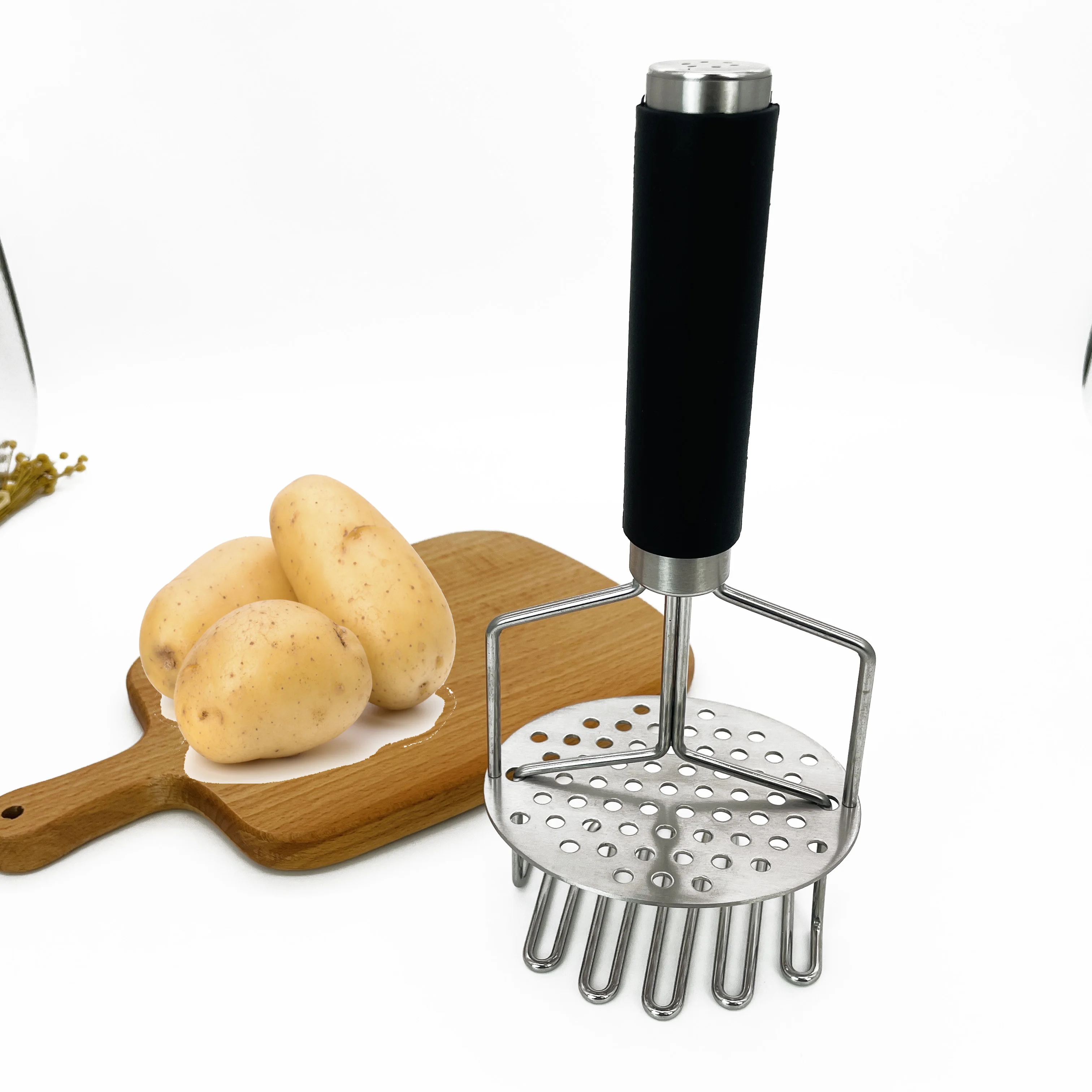 Multi-functional kitchen Gadget Fruit Vegetable Crusher And Potato Ricer Potato Masher