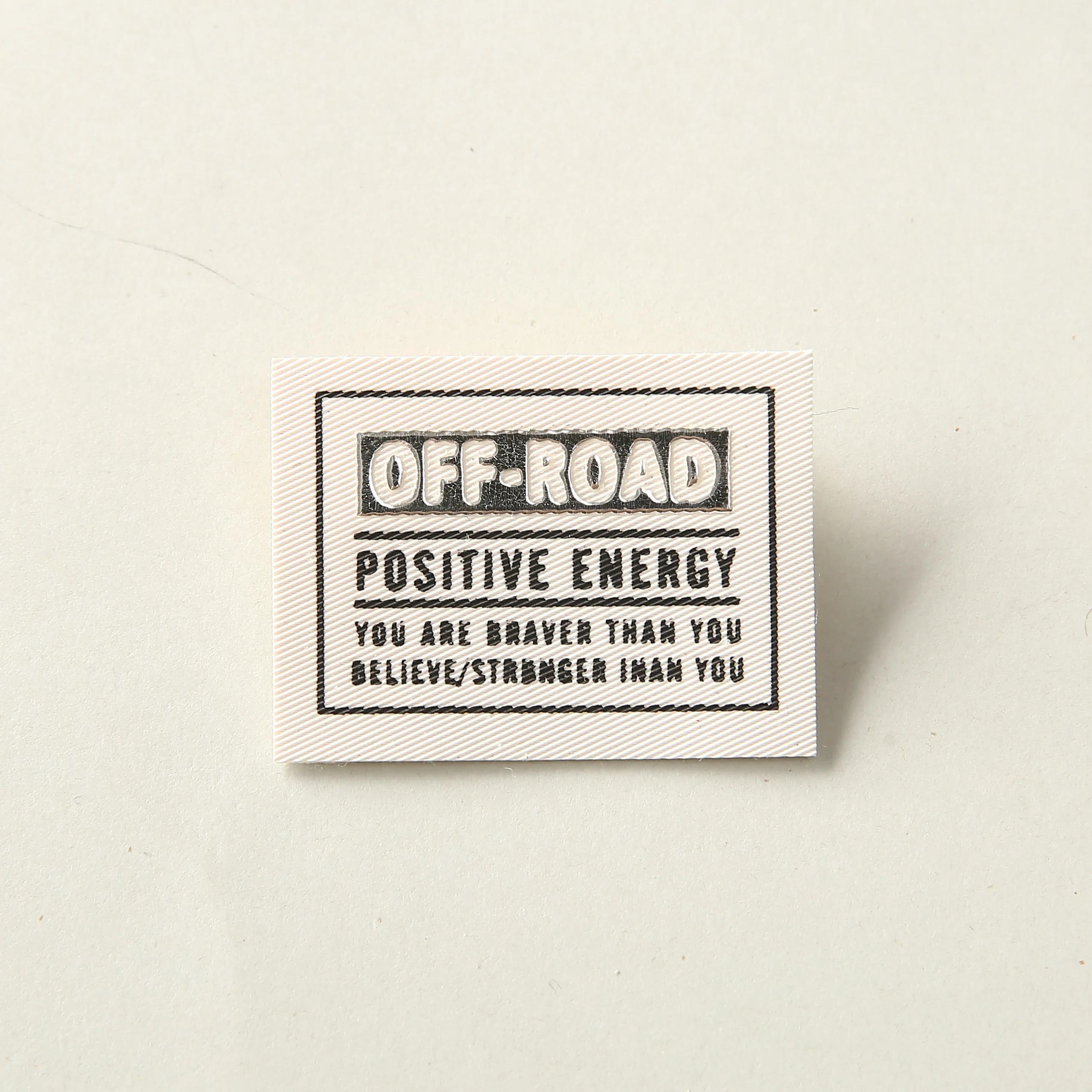 China custom fashion garments logo high quality woven textile label for women