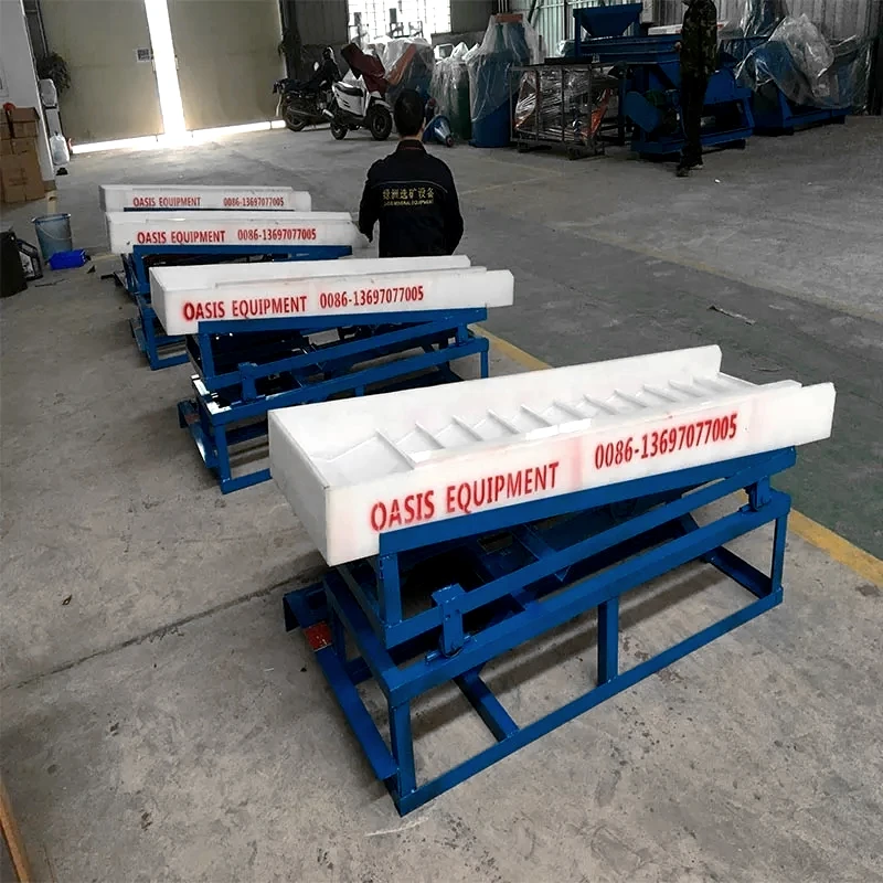 Mixed mercury shaker small plastic shaking tableand medium-sized mine sand gold process gold panning equipment