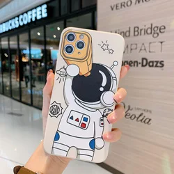 new designer cute 3d astronaut phone cases for iphone 13 pro max tpu silicone cellphone case accessories for iphone 13