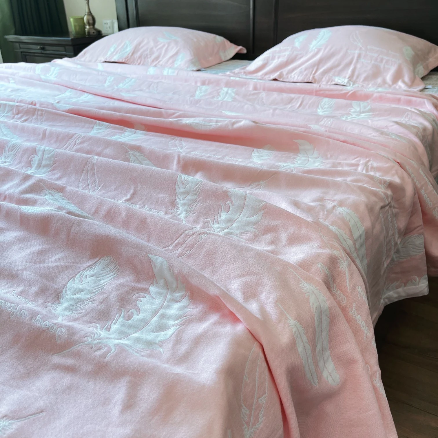 Bedspread High Quality Hot Selling 100% Cotton Bedspread With A Good Design