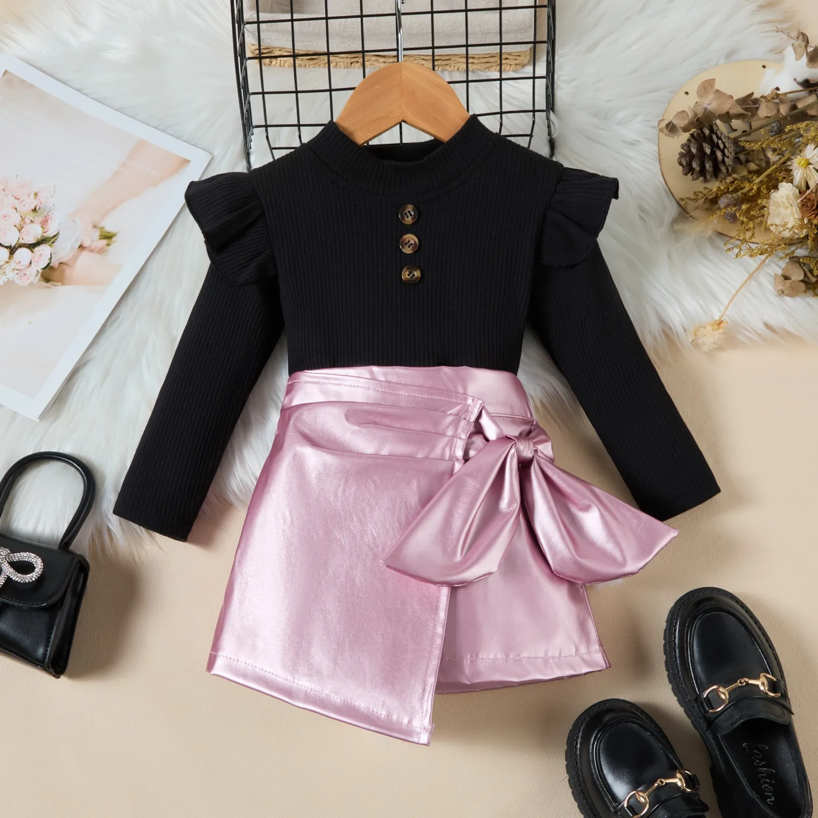European American Fall/Winter Fashion Girls Top with Flying Sleeves Solid Color and Pu Bow Irregular Leather Skirt for Children