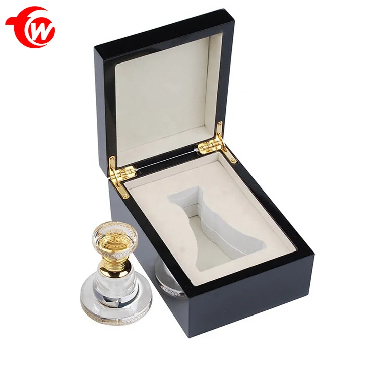 New Hot Design Luxury Custom Made Perfume Gift Box Packaging Wood Leather Box With Gold Lock