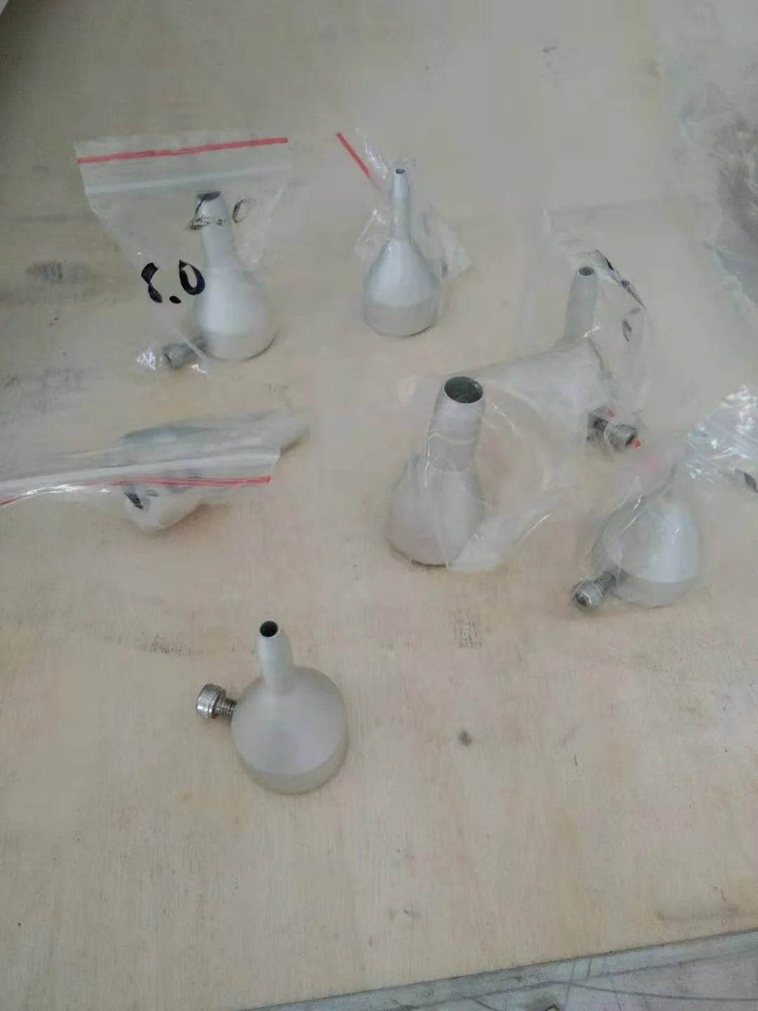 Mini selective wave soldering machine with nitrogen protection