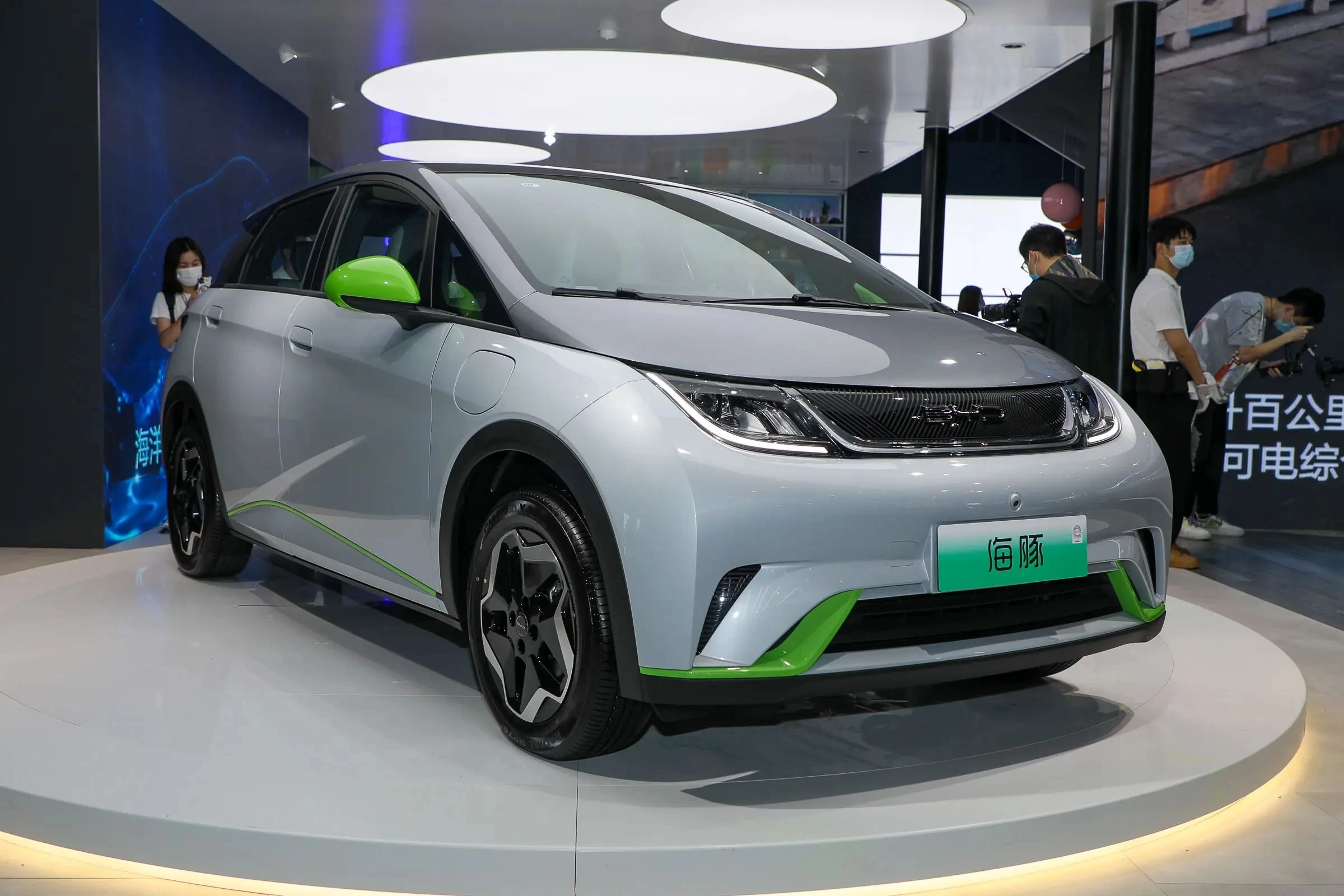 Быстро заказываете автомобили разных марок по подержанной цене для BYD Toyota Geely Lixiang Zeekr Changan