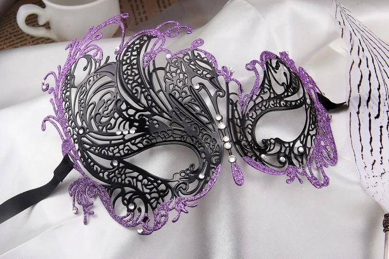 012B Black Purple Glitter Venetian Party Masks Black Metal Laser-cut Costume Shows Wedding Masquerade Mask