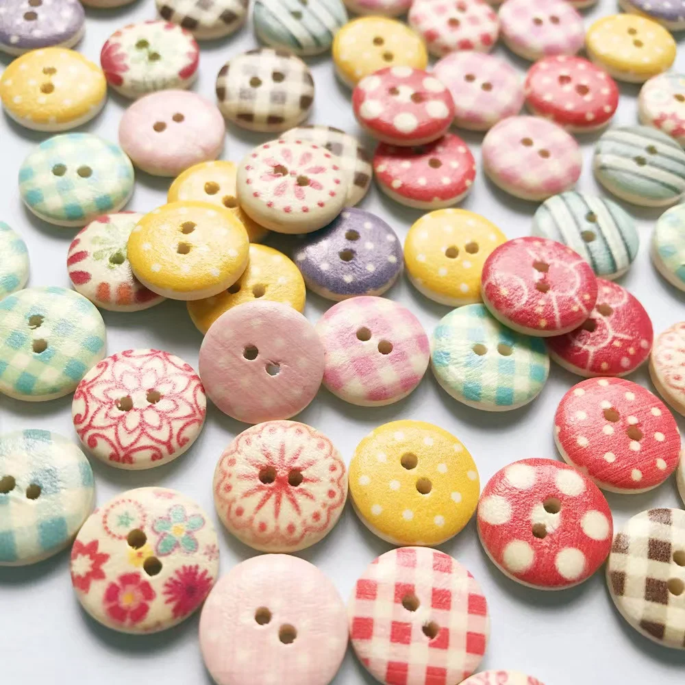 Hot-sale 15mm dot painted wooden button mixed color buttons two hole wooden fashion buttons