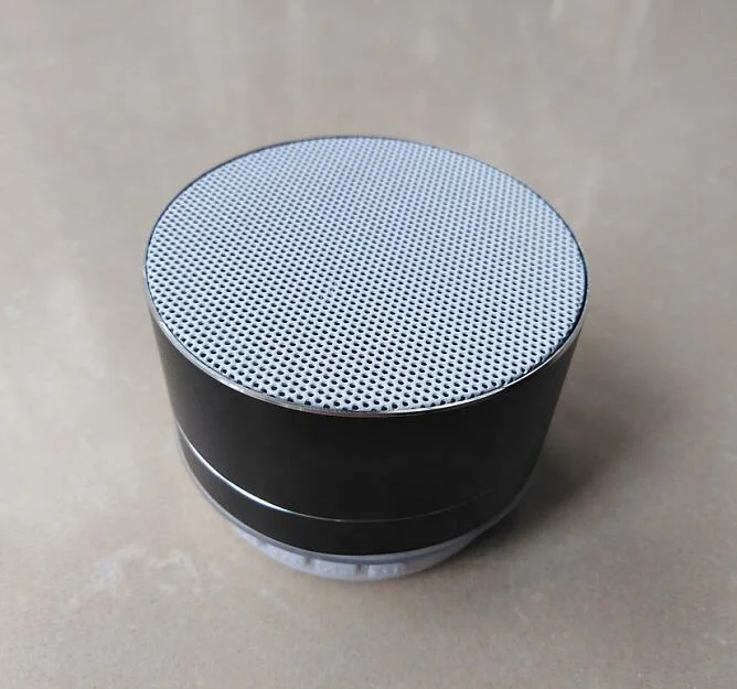 
Circle Shape Special Feature Round Mini Wireless Blue Tooth Speaker 