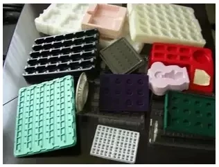 Полуавтоматическая вакуумная формовочная машина с автоматической нагревательной духовкой