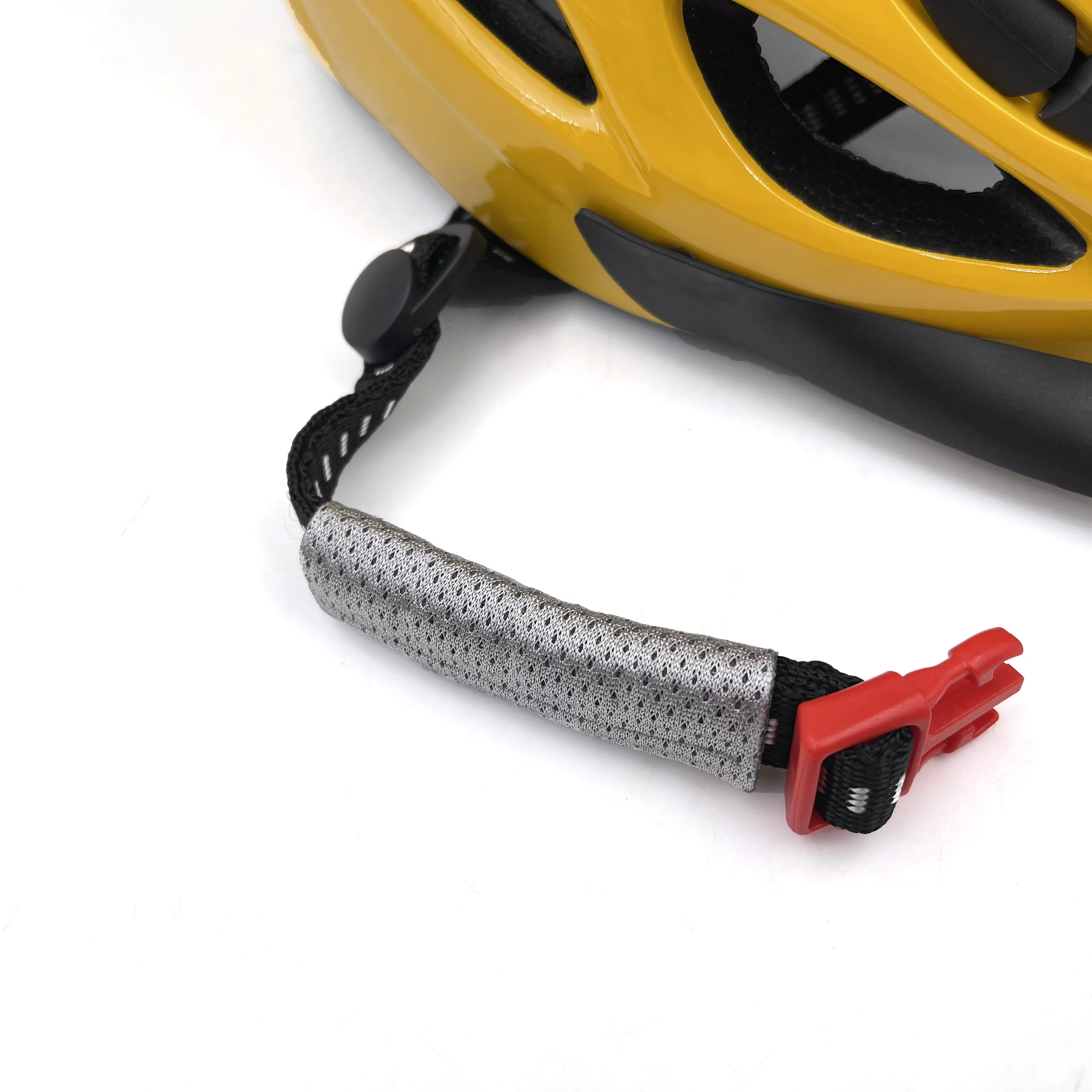 REYGEAK Bike Helmet for Adults Lightweight Bicycle Helmets Sport Safety Adjustable Cycling Skateboard With Sun Visor Riding Gear