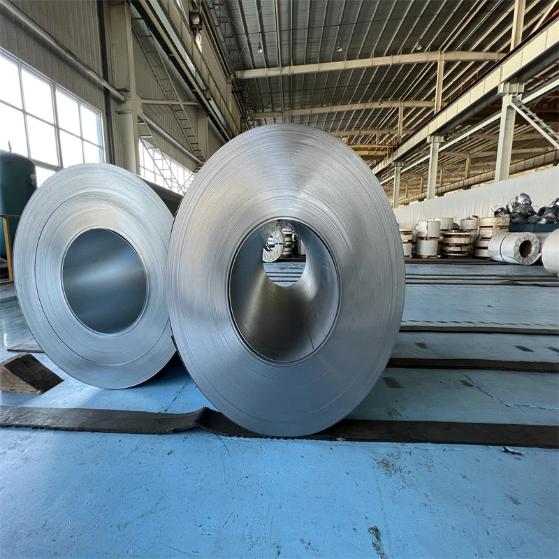 ASTM A36 Iron Metal Steel Coil Low Carbon Q235 Hot Rolled/Cold Rolled Ms Carbon Steel Steel