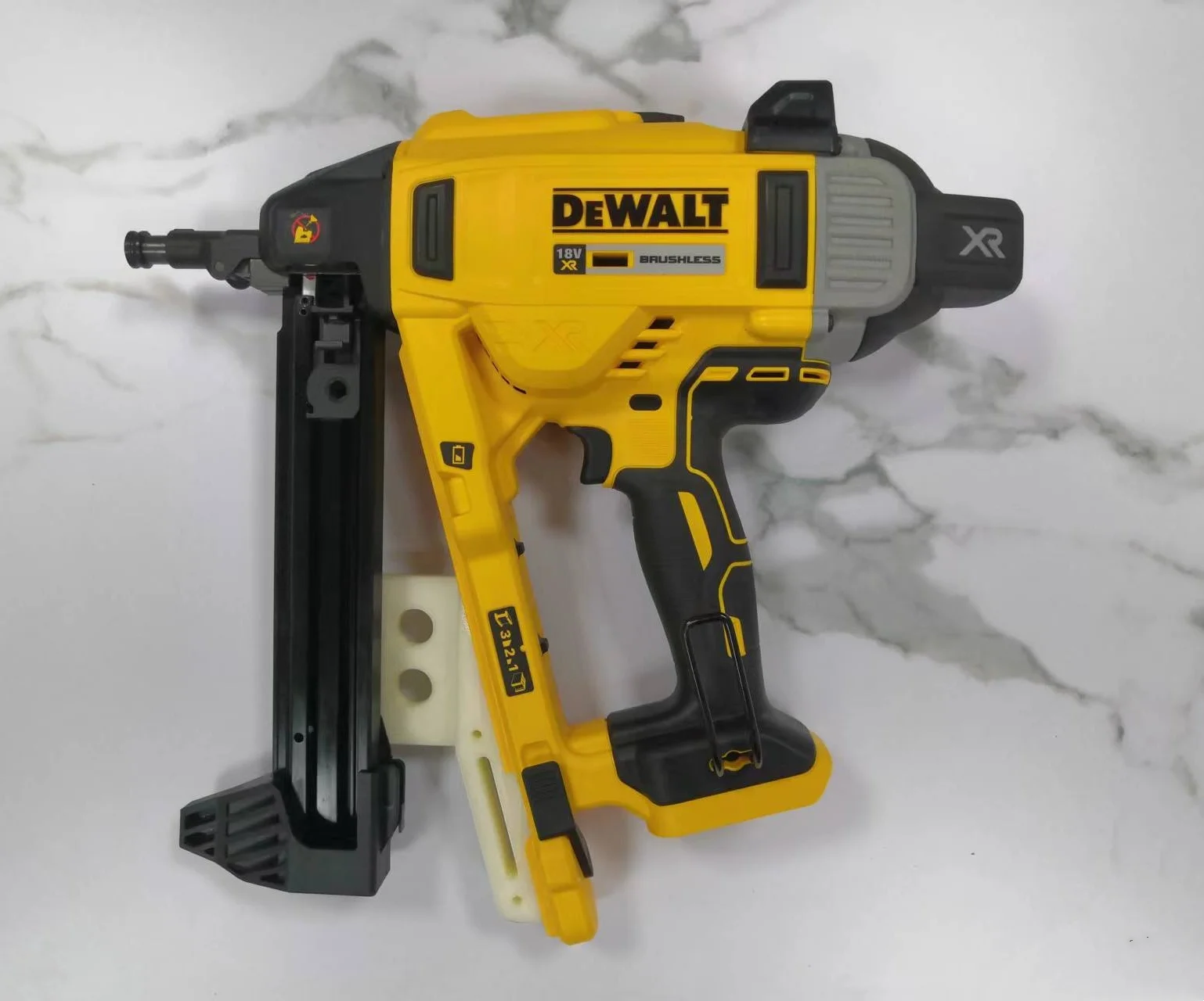 Газовый привод, пистолет для бетона