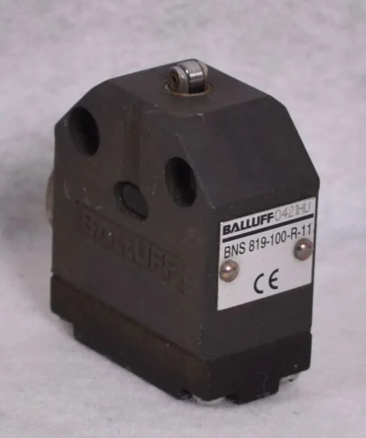 Концевой выключатель BALLUFF BNS005A BNS 819-100-D-10 по низкой