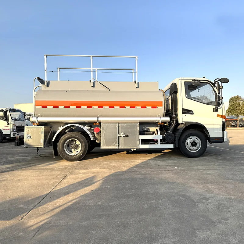 Автоцистерна JAC 4x2 8000л