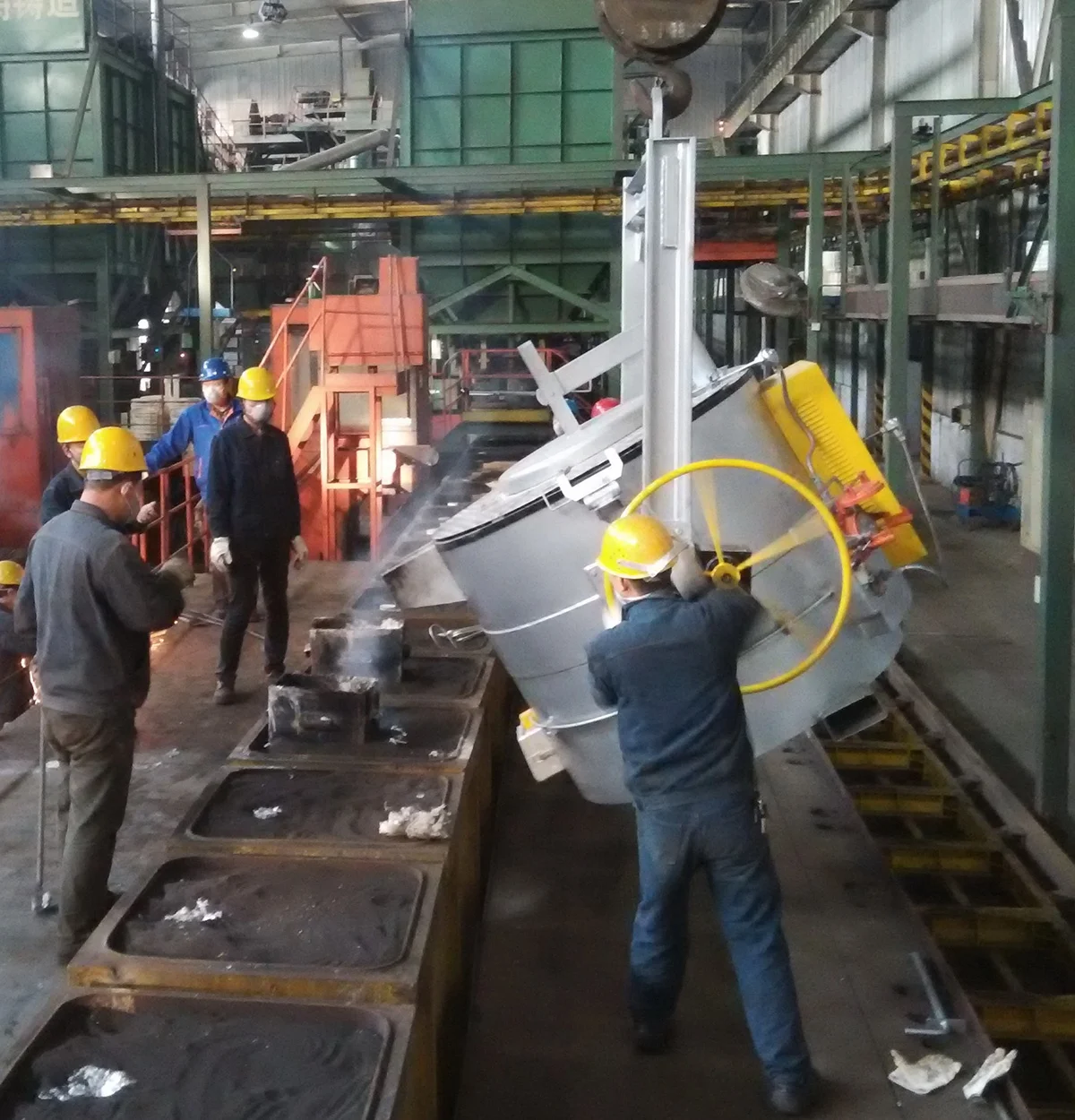 producing ingots 200-1000kg melting furnace smelt aluminum foundry furnace oven pot