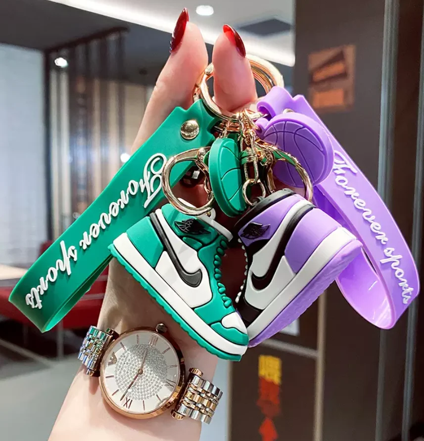 Finelai hot selling air jordan mini shoes keychain jordan pvc shoe keychain
