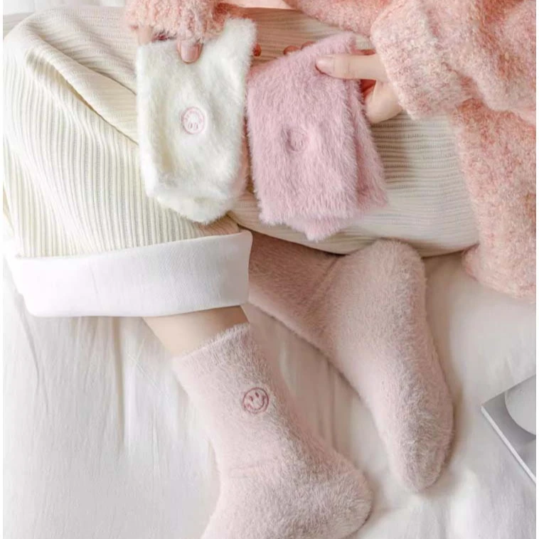 high quality soft fashion thick winter Fuzzy Sock Bulk wholesale cozy warm socks For Women