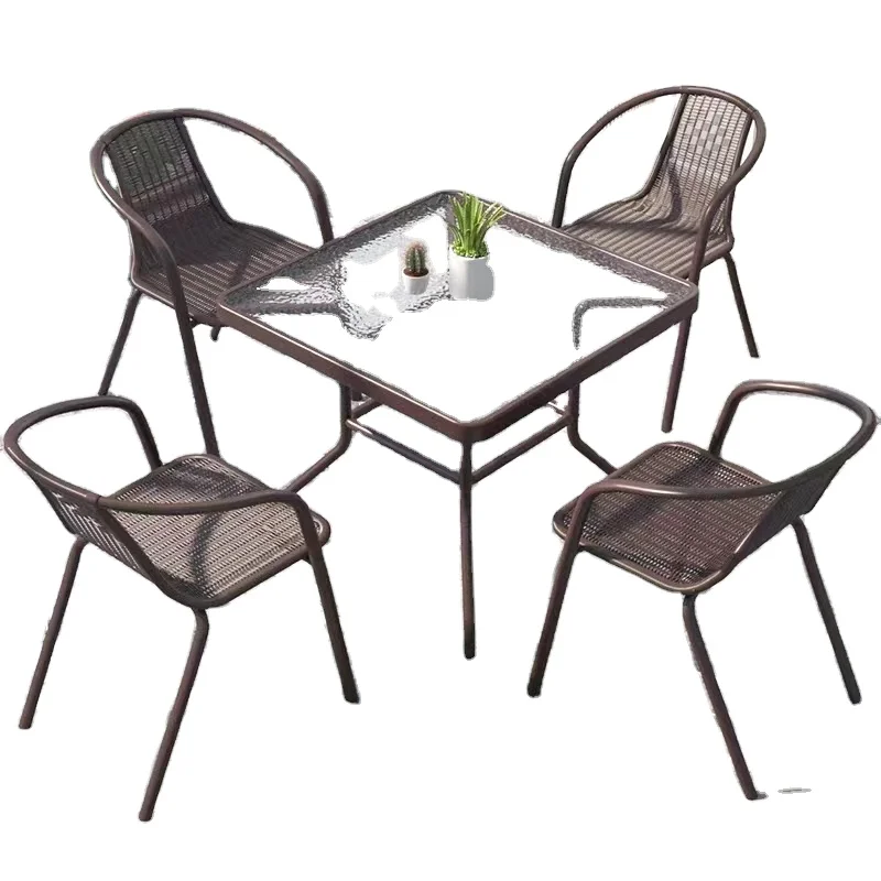 Garden Patio Plastic Rattan Outdoor Dining Table and Chairs with Customized Color
