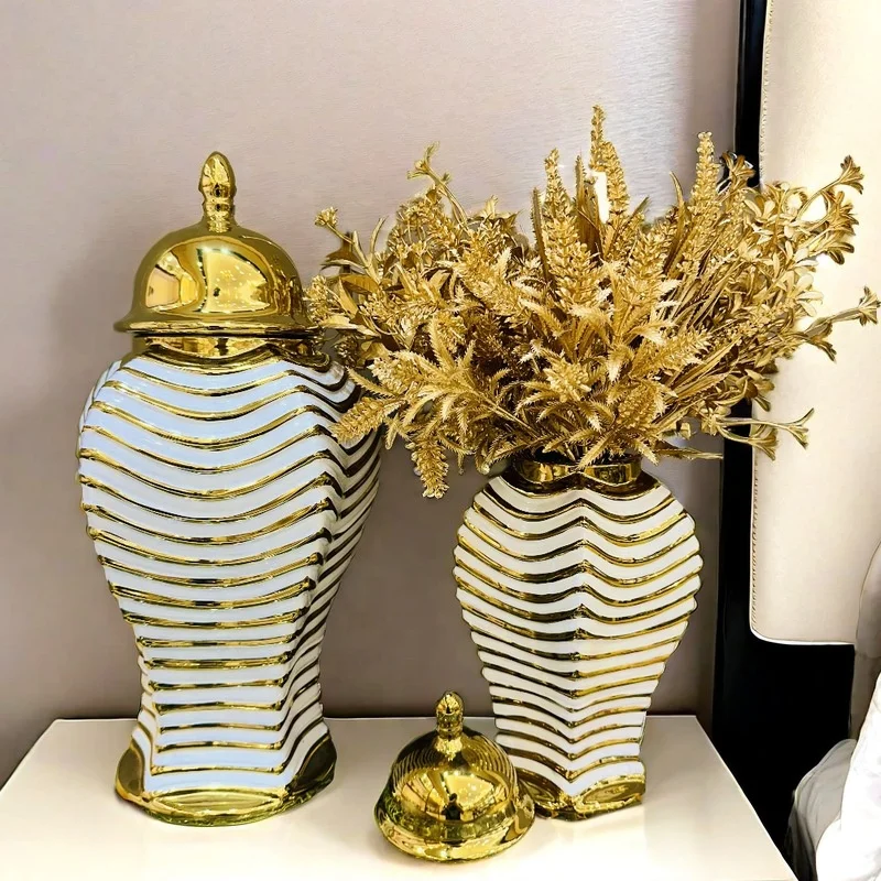 Light Luxury Ceramic Ginger Jar Decorative Desktop Flower Vase Golden Storage Jars for Bedroom Decor Home Table Decoration