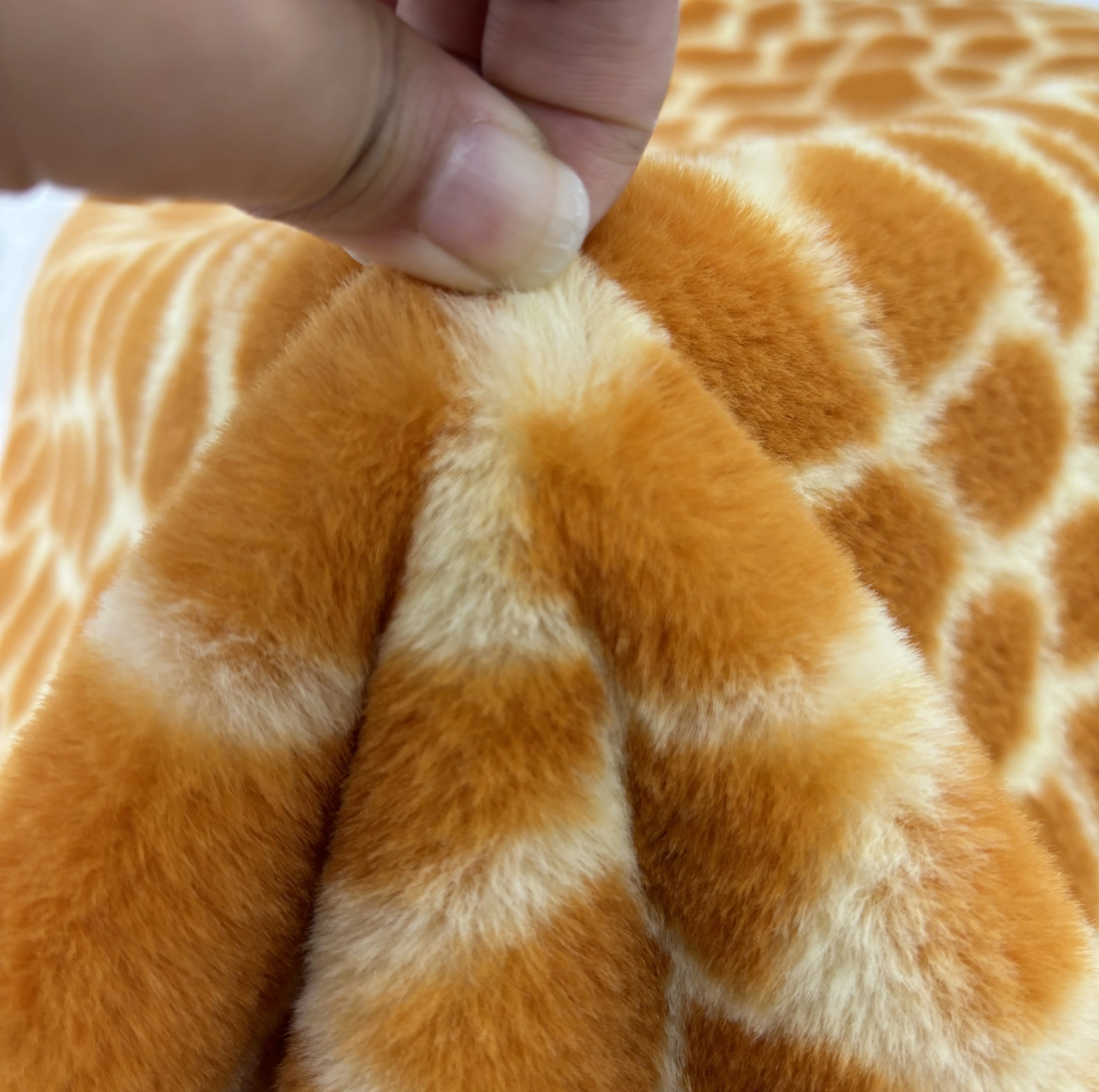 Decorated rabbit feather blanket deer block printed brushed plush plush fabric for toy blanket clothing