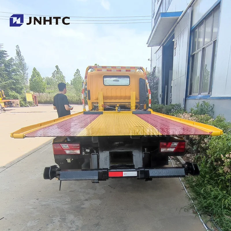 Cheap Price JMC Tow Truck Wrecker 4-5 ton Chinese Wrecker Truck Road Wrecker Tow Truck On Hot Sale