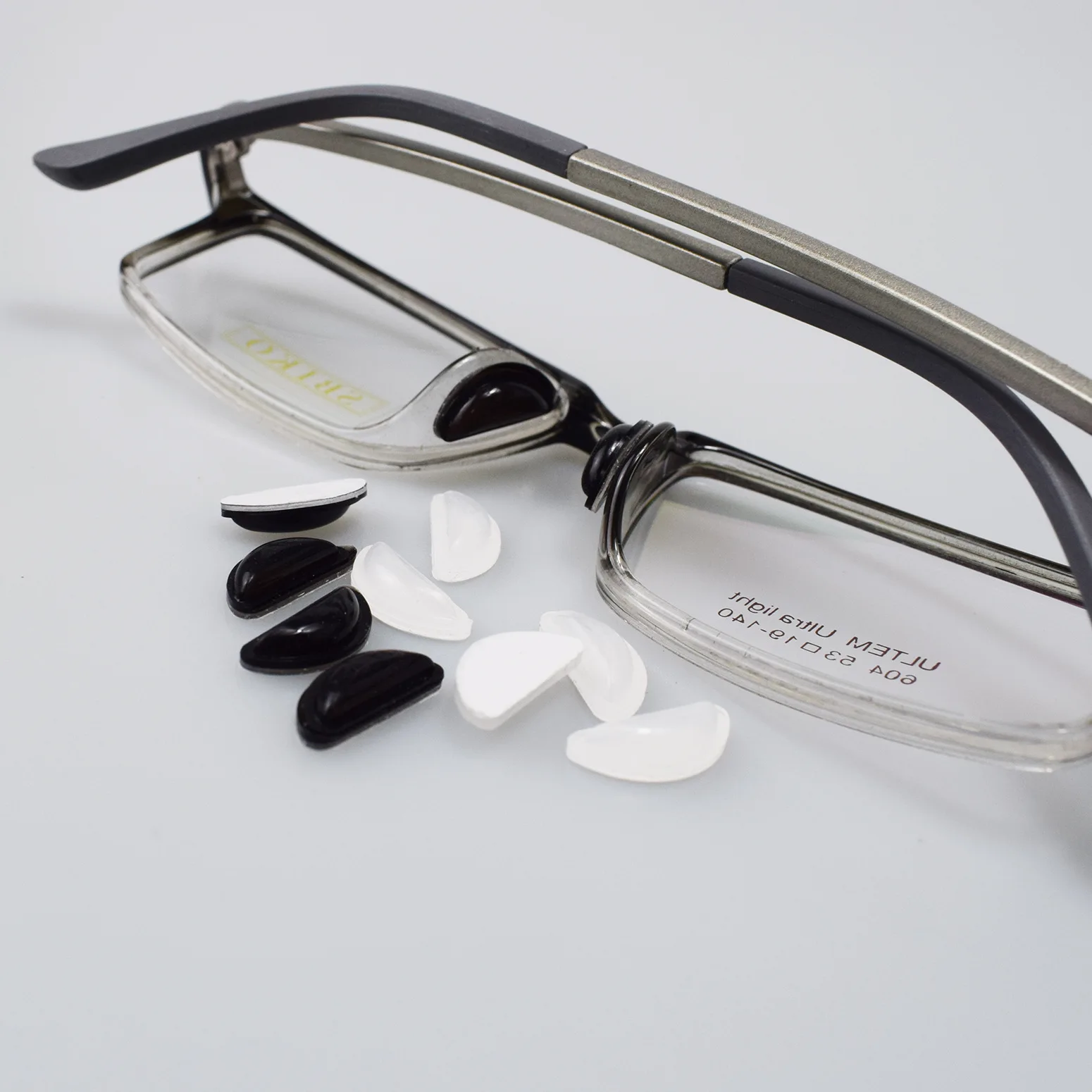 New Promotion Silicone Glasses Rope Non-slip Glasses Strap Seller Anti-slip Sport Eyewear Silicone Eyeglasses Ear Hooks Nose Pad