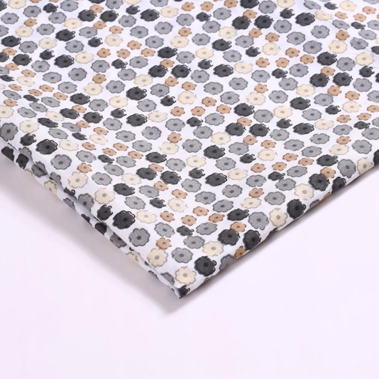 Guangzhou Factory Wholesale Stock Digital Printing Chiffon Breathable Woven Printing Fabric For Scarf