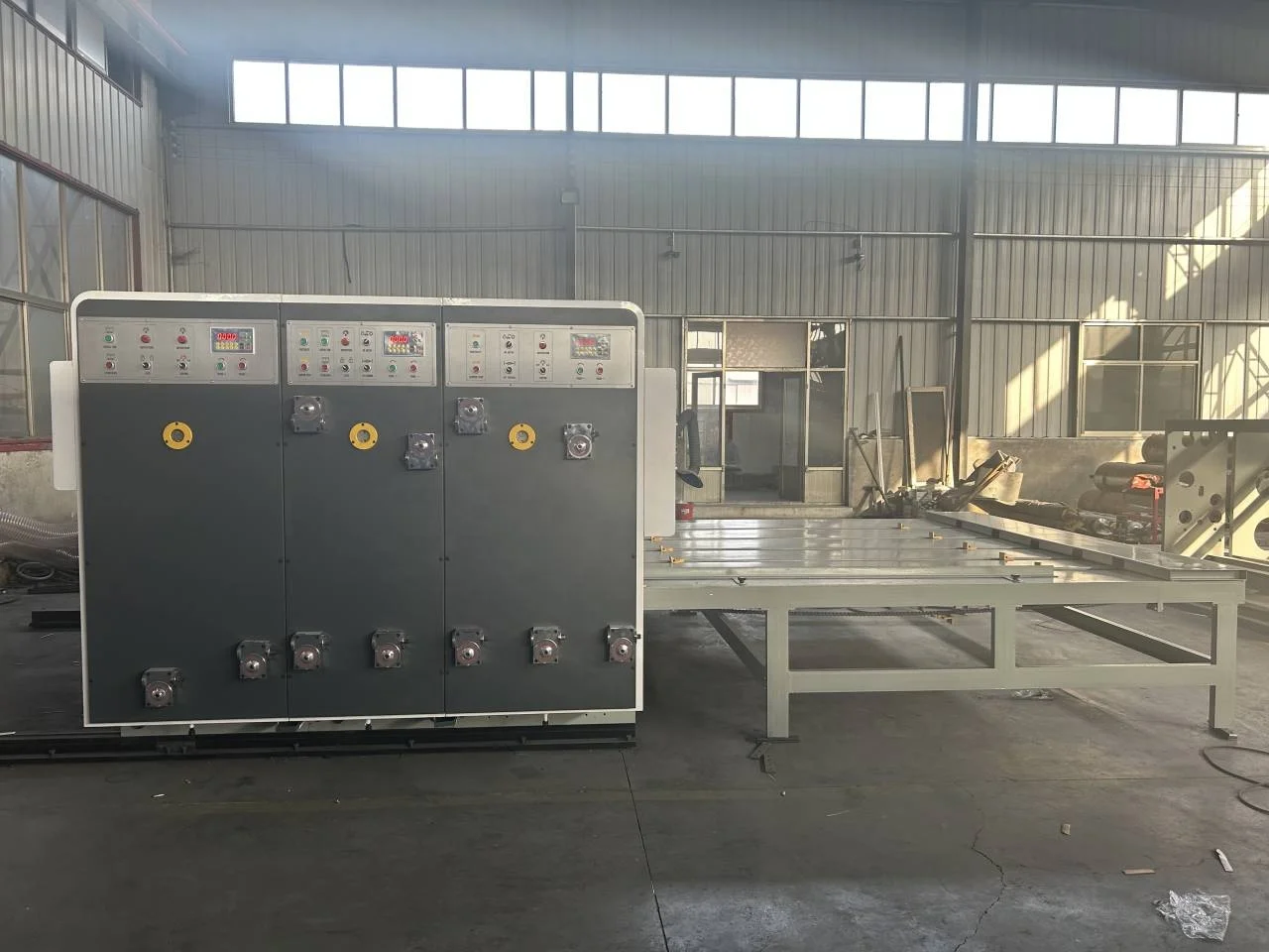 JIALONG new chain feeding type carton flexo printing machine slot system