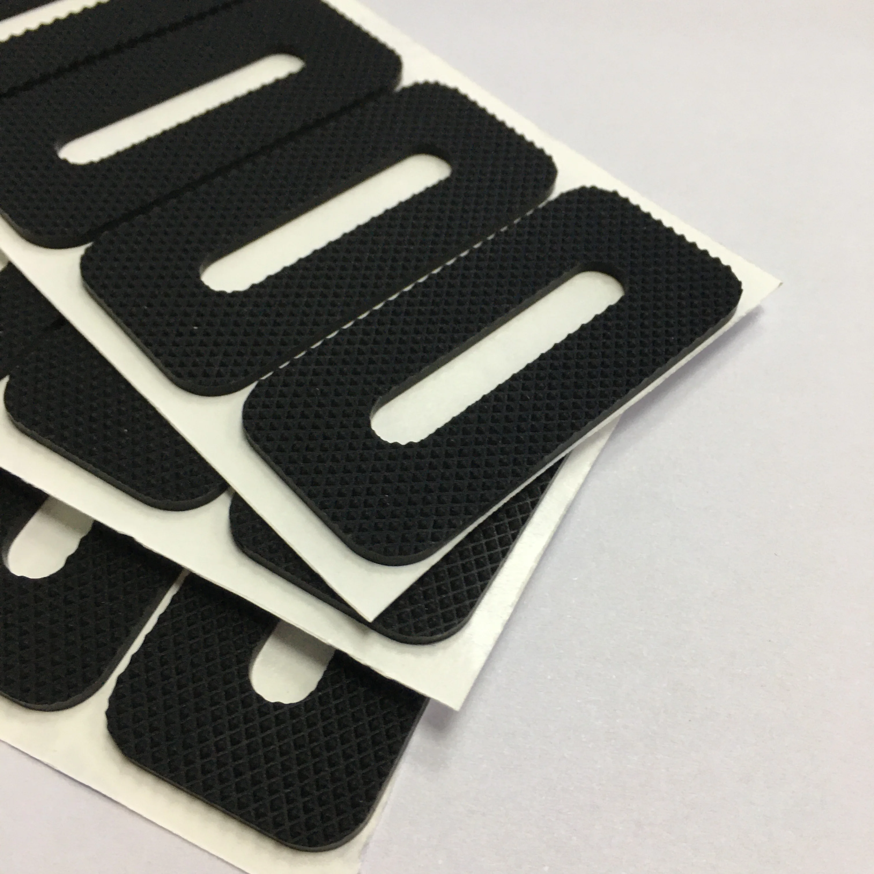 China Factory Adhesive Waterproof  Rubber Pads  Anti Slip Rubber Mat