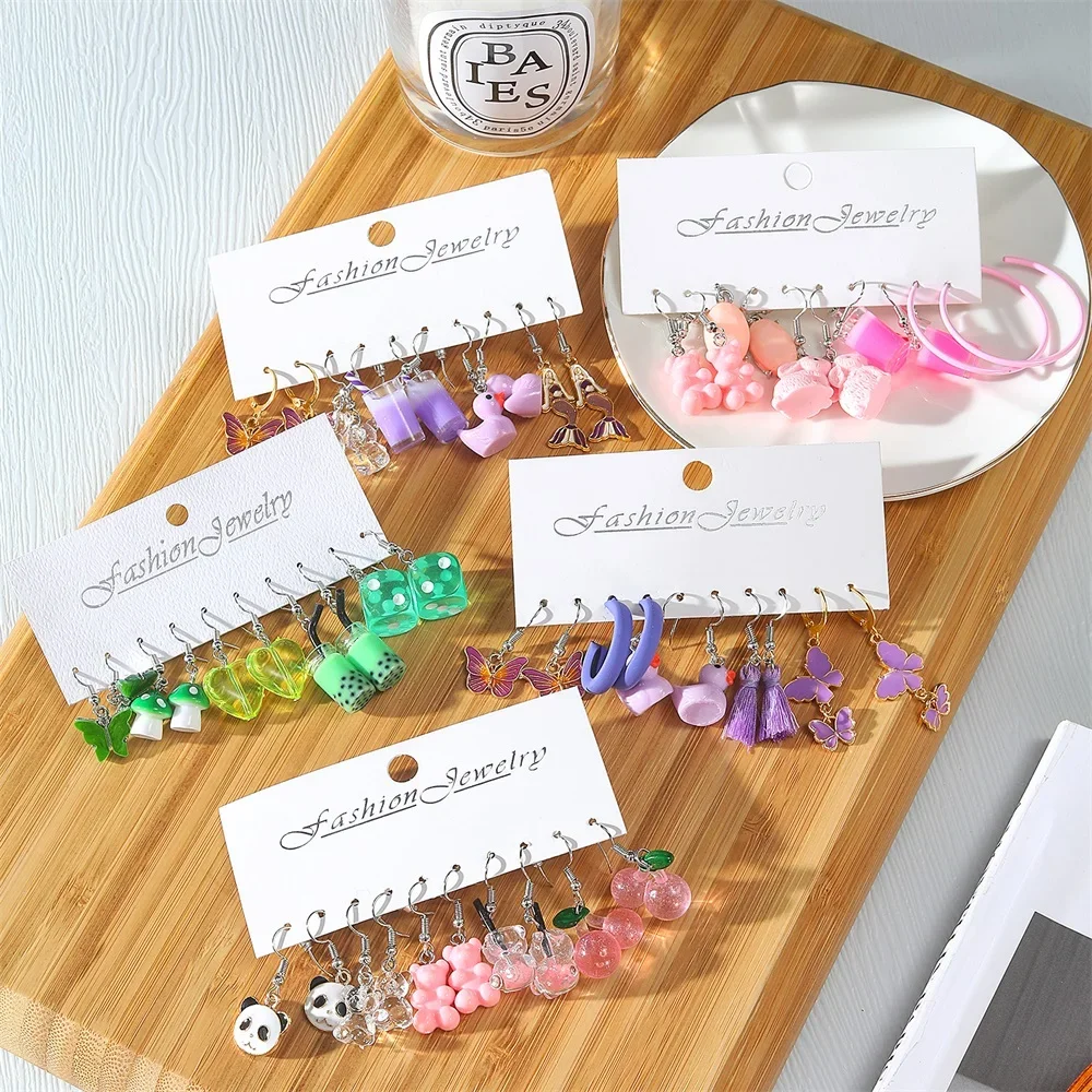 Cute Colorful  Animal Acrylic hoop Earrings Set For Women Jewelry Cartoon Geometric Butterfly Bear Love Drop Earring Set