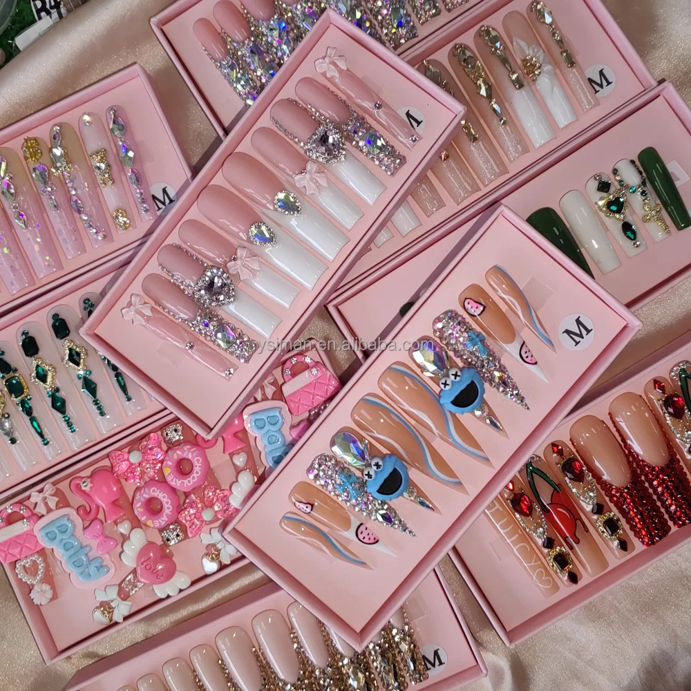 *Exclusive Elegant Designs Private Label Short Matte Handmade Press On Nails Fake Full Cover Rhinestone Artificial Fingernails