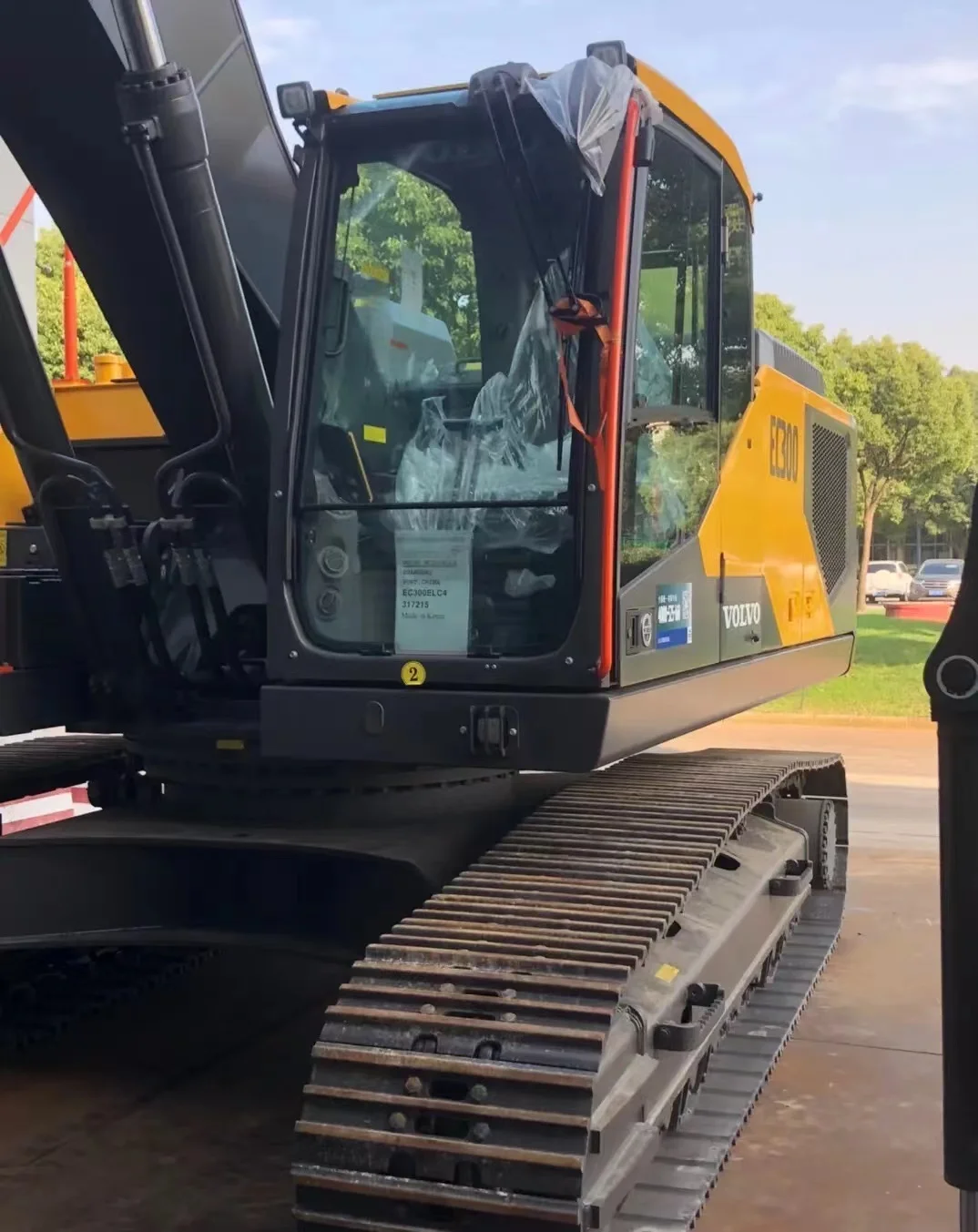Лидер продаж подержанный гусеничный экскаватор Volvo Ec300 машина по низкой цене