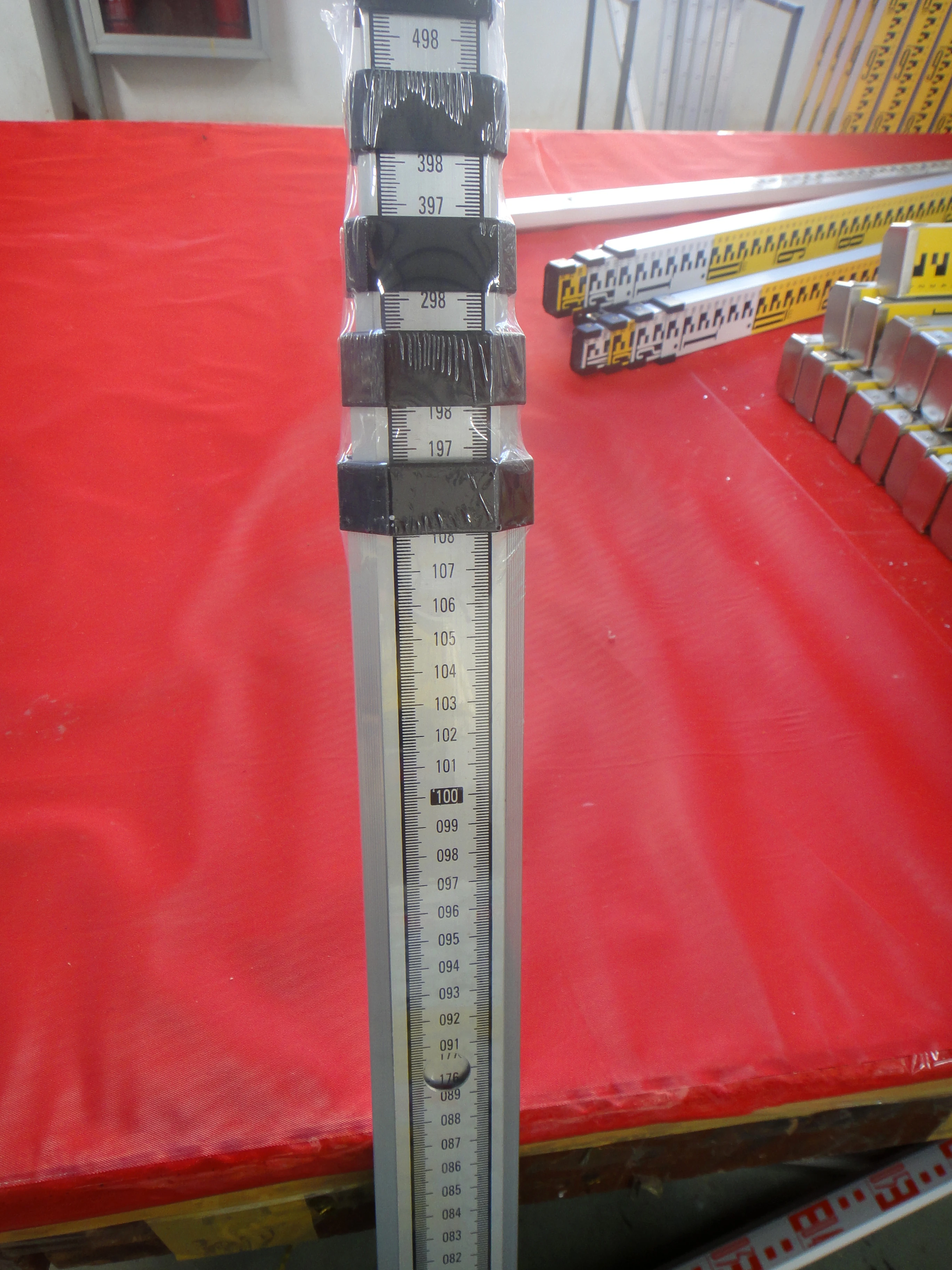 professional levelling staff aluminum 5m