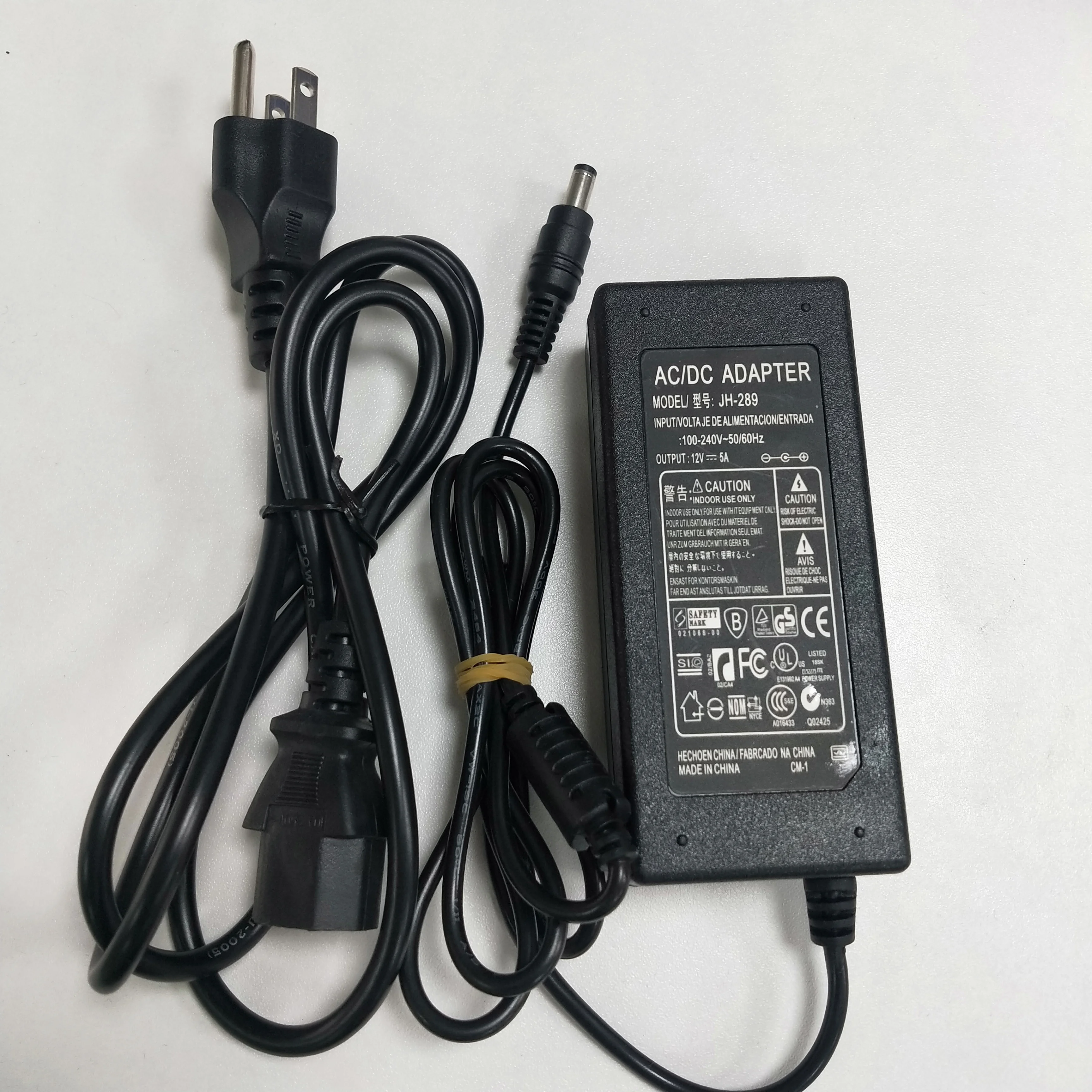 Various types of power adapters  of 12v 3A 5A 6A 8A 10A Accessories for neon led light wire connectors